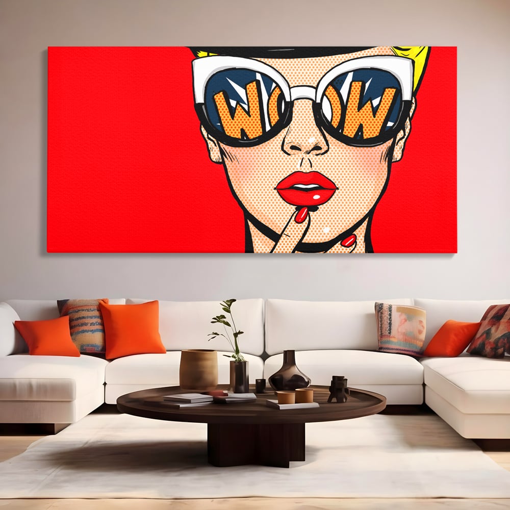Tablou canvas cu ilustratie pop art cu femeie cu ochelari, fara rama, pe sasiu de lemn, pe perete intr-un living